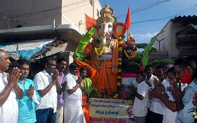 எளிமையாக நடைபெற்ற விநாயகா் சதுா்த்தி விழா