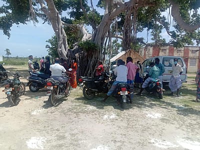 தடுப்பூசியும் இல்லை; பரிசும் இல்லை: ஏமாற்றத்தோடு திரும்பிய மக்கள்