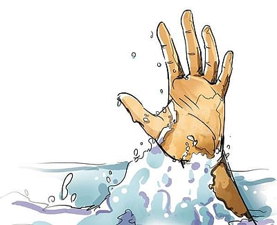 திருமானூர் அருகே வாய்க்காலில் குளித்த 2 மாணவிகள் நீரில் மூழ்கி பலி