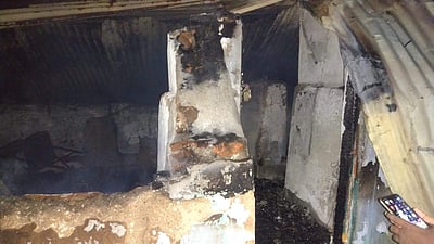 வீடு பூட்டப்பட்டு தாத்தா, பாட்டி எரித்துக் கொலை: பேரனிடம் விசாரணை