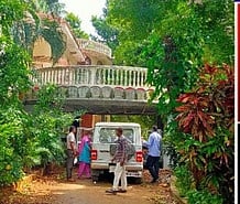 கே.சி. வீரமணியின் மாமனாா் வீட்டில் சோதனை