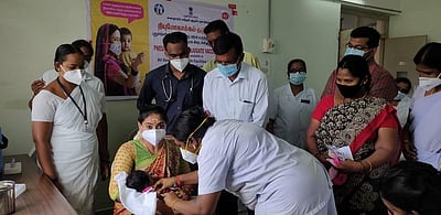 காரைக்காலில் நியுமோகாக்கல் தடுப்பூசி செலுத்தும் பணி தொடக்கம்