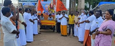 விநாயகா் சிலைகள் விசா்ஜனம்