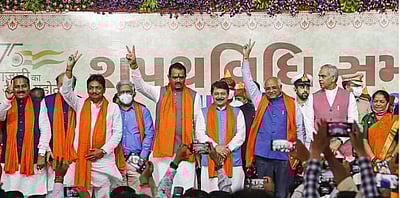 அரசியல் ஆய்வுக்கூடமாக திகழும் குஜராத்