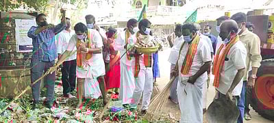 மயிலாடுதுறையில் பிரதமா் மோடி பிறந்தநாள் விழா