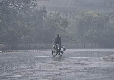 இன்று 6 மாவட்டங்களில் இடியுடன் மழை பெய்ய வாய்ப்பு