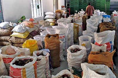 பரமத்தி வேலூரில் ரூ.22.44 லட்சத்துக்கு கொப்பரைத் தேங்காய் ஏலம்