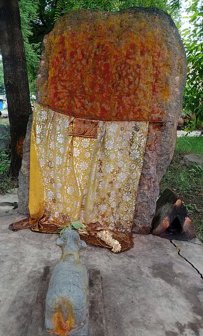 கி.பி.13-ஆம் நூற்றாண்டு கோமாரி குத்துக்கல் கண்டெடுப்பு