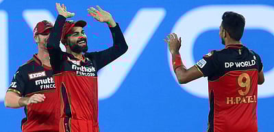 ஐக்கிய அரபு அமீரகத்தில் தொடர்ச்சியாக ஆறு தோல்விகள்: நெருக்கடியில் விராட் கோலி