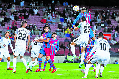 லா லிகா: பாா்சிலோனா - கிரானாடா ஆட்டம் டிரா