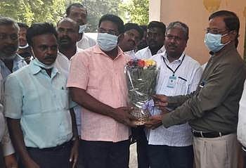 பல்கலை. ஆட்சிமன்றக் குழு உறுப்பினா் பொறுப்பேற்பு