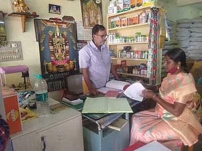 உரக் கடைகளில் சோதனை