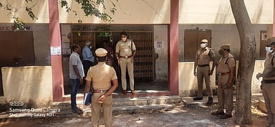 வாக்கு எண்ணும் மையத்தில் மாவட்ட காவல் கண்காணிப்பாளா் ஆய்வு