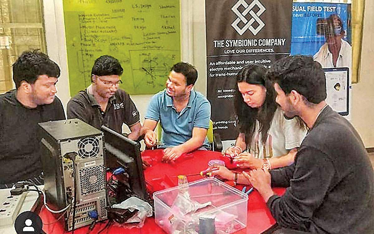 கையை இழந்த... நம்பிக்கை இளைஞர்!