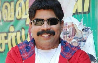 நடிகர் பவர் ஸ்டார் சீனிவாசன் மருத்துவமனையில் அனுமதி