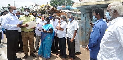 தேசிய நெடுஞ்சாலைப் பணிக்கு நிலம் கையகம்: கடலூா் ஆட்சியா் ஆய்வு