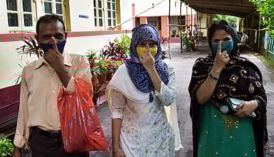 மேற்குவங்க இடைத்தேர்தல்: 3 மணி நிலவரப்படி பவானிபூரில் 48.08 % வாக்குகள் பதிவு