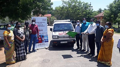 மீதமாகும் உணவுகளைப் பகிரும் வாகனச் சேவை தொடக்கம்