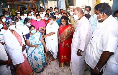 புதுவையில் வெகுவிரைவில் 100 சதவீதம் தடுப்பூசி: ஆளுநா் தமிழிசை