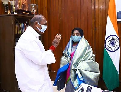 புதுச்சேரி முதல்வர் என். ரங்கசாமி ஆளுநருடன் சந்திப்பு