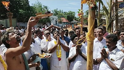 ரேணுகாதேவி அம்மன் கோயில் திருவிழா கொடியேற்றம்