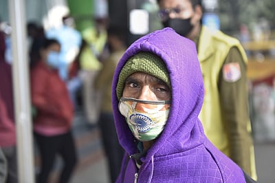 கரோனா அச்சத்தால் குடும்பத்துடன் தற்கொலை முயற்சி:  இருவர் சாவு; இருவர் கவலைக்கிடம்