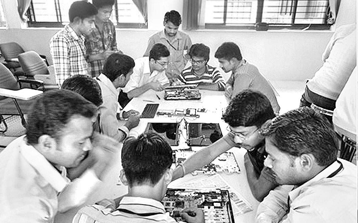 கனரா வங்கி ஊரக சுயவேலை வாய்ப்புப் பயிற்சிகள்!