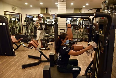 கான்பூரில் புதிய கட்டுப்பாடு: ஜிம்கள், நீச்சல் குளங்கள் மூடல்