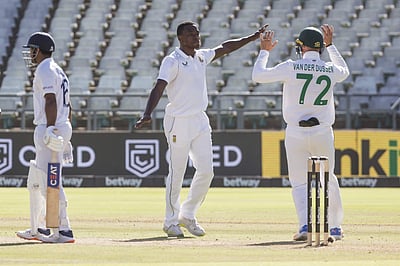 ராகுல், அகர்வாலை இழந்தது இந்தியா: 2-ம் நாள் முடிவில் 70 ரன்கள் முன்னிலை