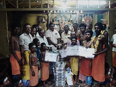 கூத்தாநல்லூர்: மார்கழி மாத பஜனை குழுவினருக்கு சான்றிதழ் வழங்கல்