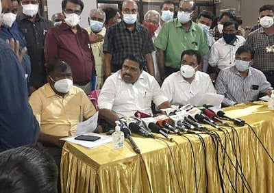 பொங்கலுக்காக இதுவரை 5.74 லட்சம் பேர் பயணம்: அமைச்சர்