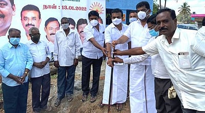 மத்திகிரியில் கான்கிரீட் சாலை பணி தொடக்கம்