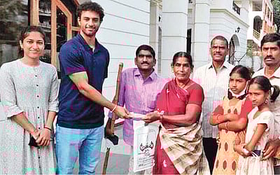 பத்து ரூபாய் கடனுக்காக....