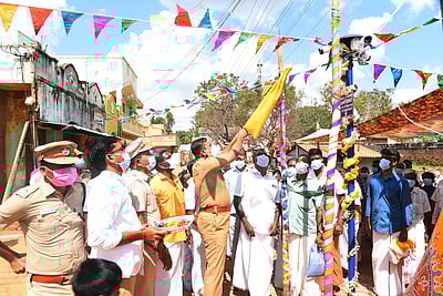 வாரியங்காவல் ஊராட்சியில் கண்காணிப்பு கேமரா இயக்கி வைப்பு