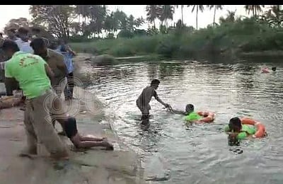 தாராபுரம்: அமராவதி ஆற்றில் குளிக்கச் சென்ற 5 மாணவர்கள் உள்பட 6 பேர் பலி