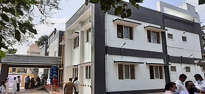 மன்னார்குடியில் வருவாய் கோட்டாட்சியர் அலுவலகம், வட்டாட்சியர் குடியிருப்பு:  முதல்வர் காணொலி வாயிலாக திறந்து வைத்தார்