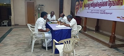 நகா்ப்புற உள்ளாட்சி தோ்தல்: திமுக நோ்காணல்