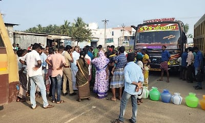 முறையான குடிநீா் விநியோகம் கோரி மறியல்