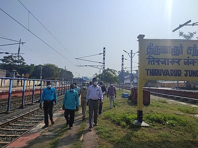 திருவாரூா்-காரைக்குடி வழித்தடத்தில் கேட் கீப்பா்கள் நியமனத்துக்குப் பிறகு முழுமையான ரயில் சேவை: ரயில்வே அதிகாரி தகவல்