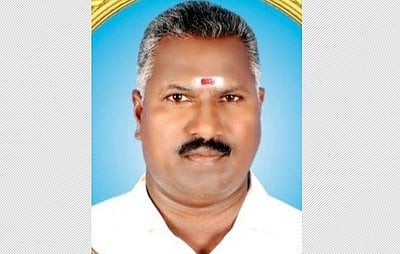 வேதாரண்யம் அருகே திமுக பிரமுகர் விஷம் கலந்துகொடுத்து கொலை: மனைவி, இளைஞர் கைது