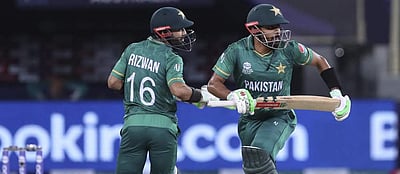 சிறந்த ஒருநாள் கிரிக்கெட் வீரர்: பாகிஸ்தான் வீரரைத் தேர்வு செய்த ஐசிசி