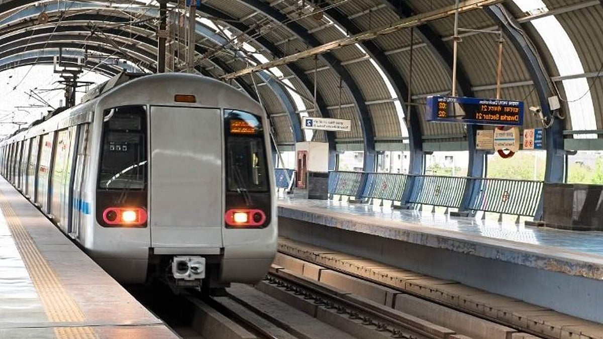 ரயில் நிலையங்களில் பெண்களை குறிவைத்து கொள்ளை: 5 பெண்கள் கைது