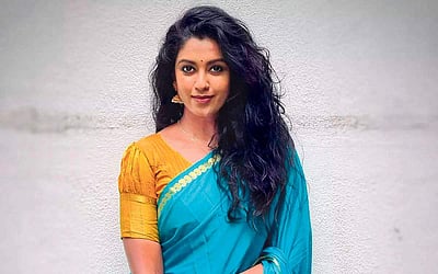 சின்னத்திரை மின்னல்கள்!:  மீண்டும் ரோஷினி!