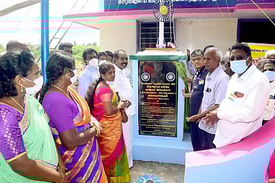 சேரன்குளத்தில் விடுதலைப் போராட்ட வீரர் பாஷ்யம் அய்யங்காருக்கு நினைவுச் சின்னம்