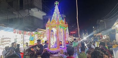 வேளாங்கண்ணி செபஸ்தியாா் ஆலய தோ் பவனி