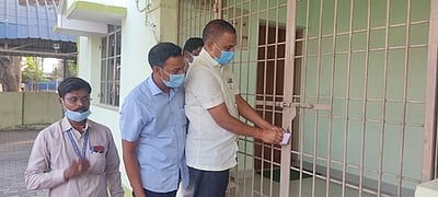 விழுப்புரம் எம்எல்ஏ அலுவலகத்துக்கு ‘சீல்’