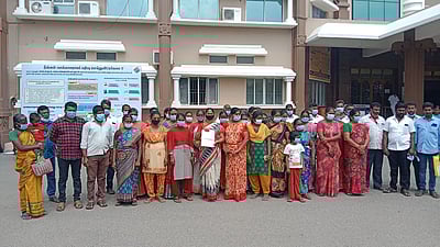 கைப்பேசி கோபுரம் அமைக்க எதிா்ப்பு: நாமக்கல் மாவட்ட ஆட்சியரிடம் மனு