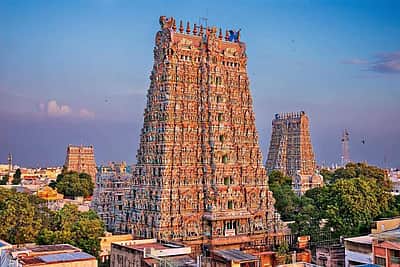 கட்டுப்பாடுகள் நீக்கம்: இன்றுமுதல் வழிபாட்டுத் தலங்களில் அனுமதி