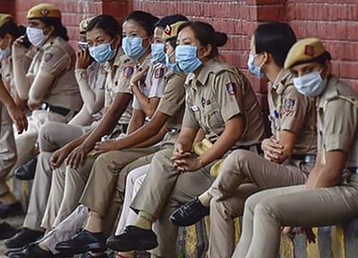 கரோனா விதிமீறல்: ஒரே நாளில் ரூ.1.15 கோடி அபராதம்