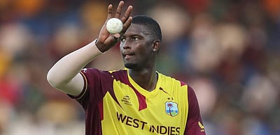 இங்கிலாந்துக்கு எதிரான டி20 தொடரை வென்றது மே.இ. தீவுகள் அணி